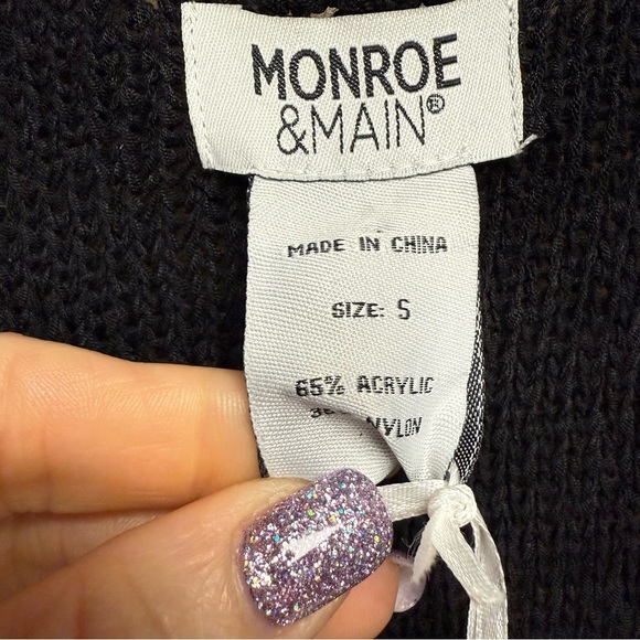 Monroe & Main size small Black Crochet Cardigan duster length NWOT - Picture 6 of 6